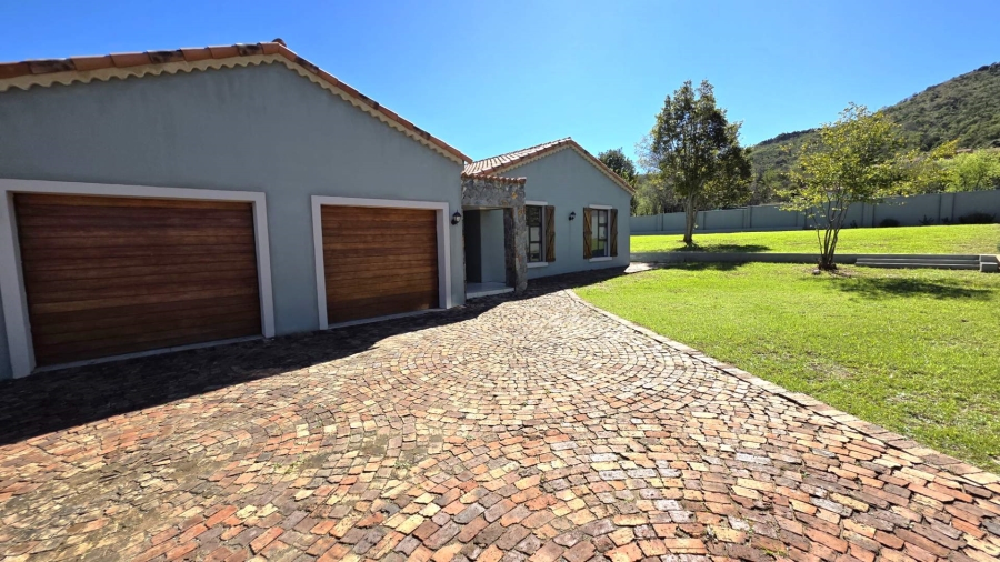 To Let 3 Bedroom Property for Rent in Estate D Afrique North West